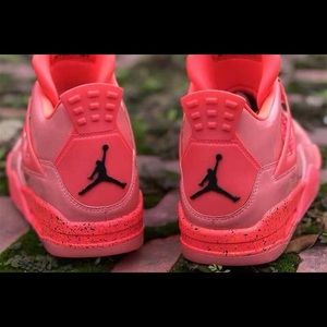 Air Jordan 4 “hot punch” WMNS / GS